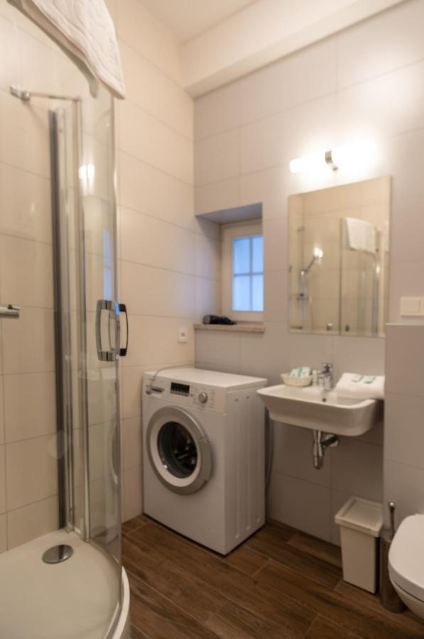 Happy Stay Mariacka Apartment II กดัญสก์ ภายนอก รูปภาพ