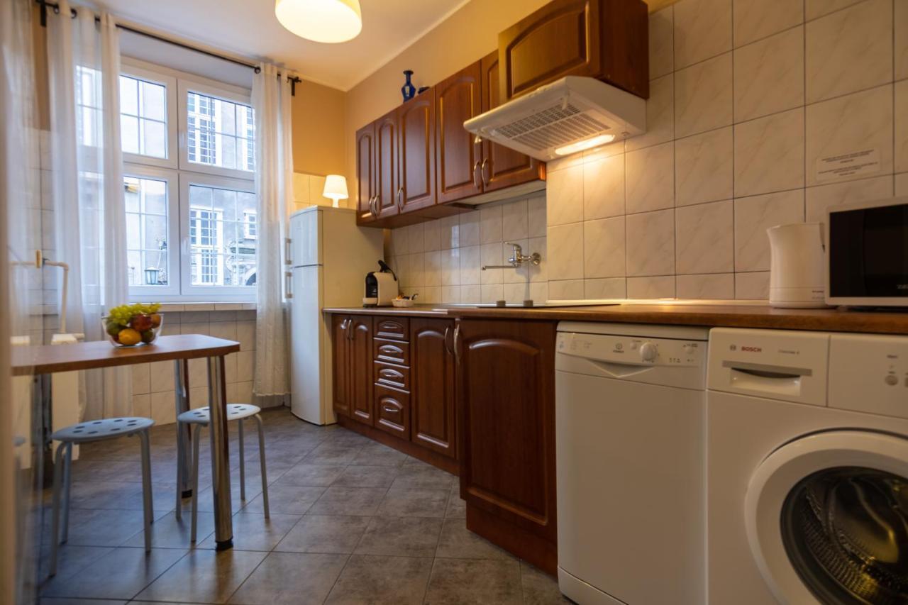 Happy Stay Mariacka Apartment II กดัญสก์ ภายนอก รูปภาพ
