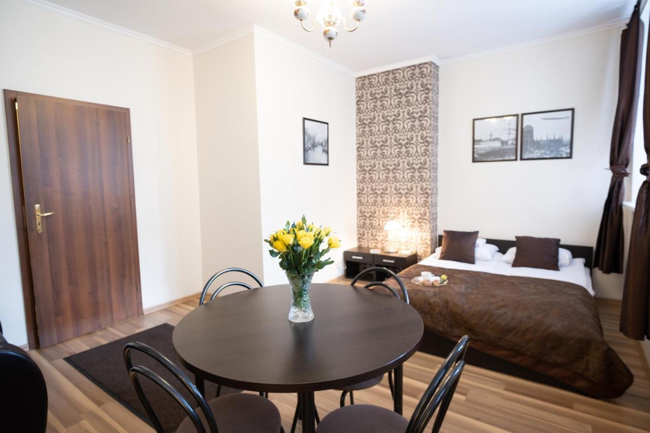 Happy Stay Mariacka Apartment II กดัญสก์ ภายนอก รูปภาพ